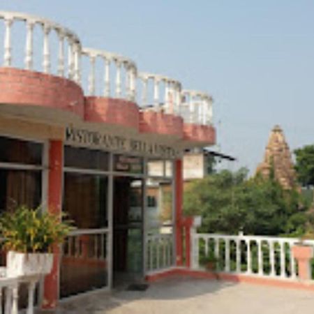 Hotel Casa Di William Khajurāho Extérieur photo