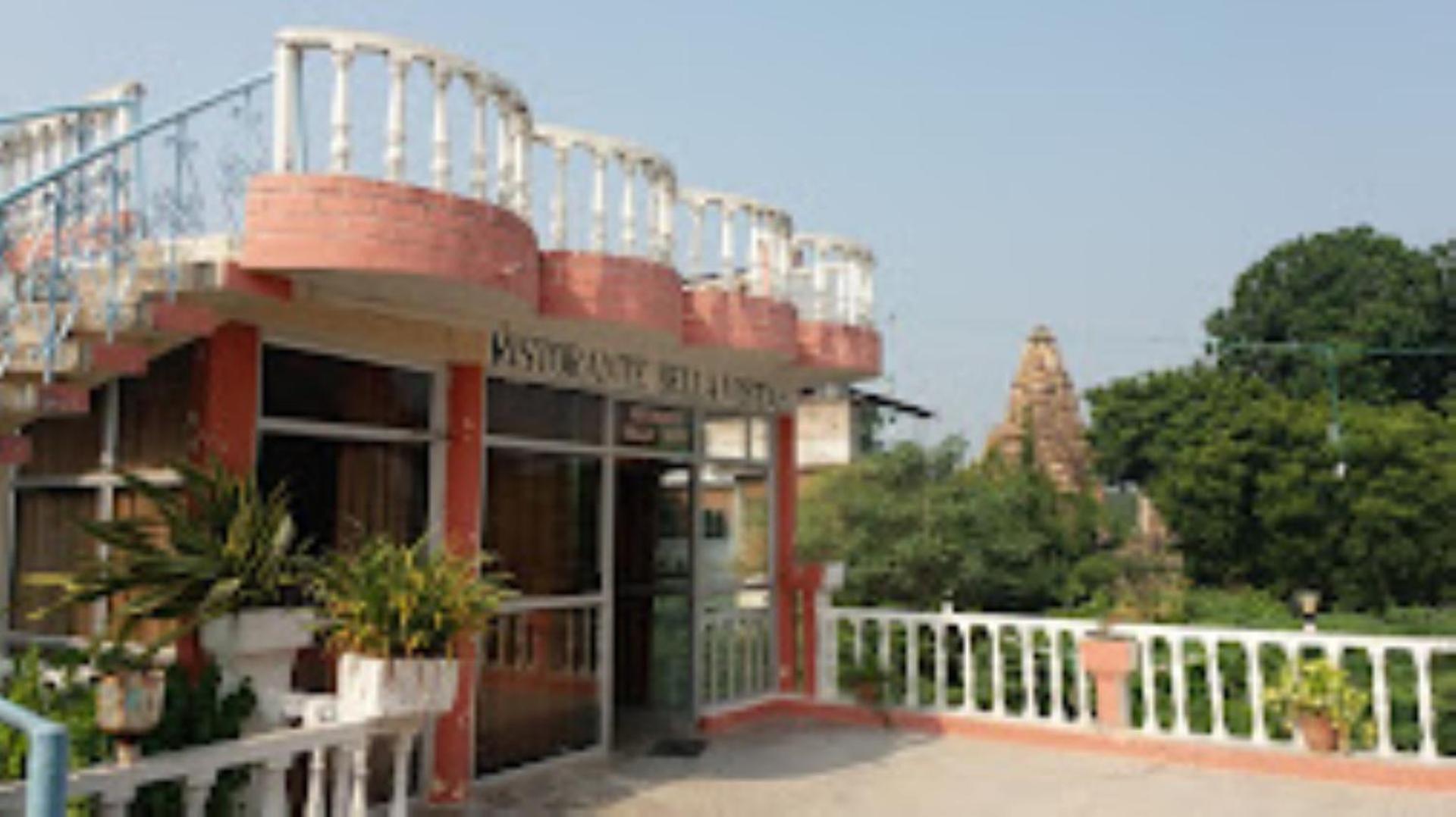 Hotel Casa Di William Khajurāho Extérieur photo